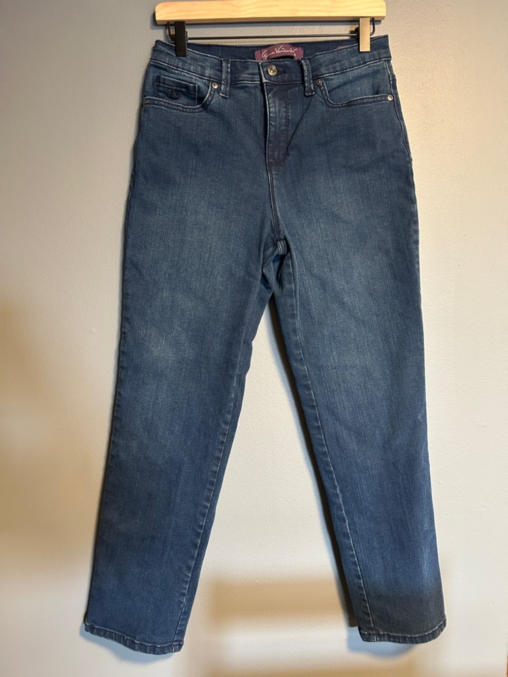 Gloria Vanderbilt 8S Amanda Jeans
